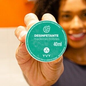 Desinfetante Natural em Cápsula YVY 7 Capsula Desinfetante Madeiras Nobres foto real